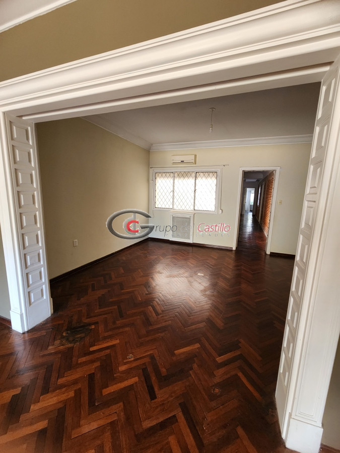Casa ID.110 - BR ARTIGAS A METROS DEL CLUB DE GOLF