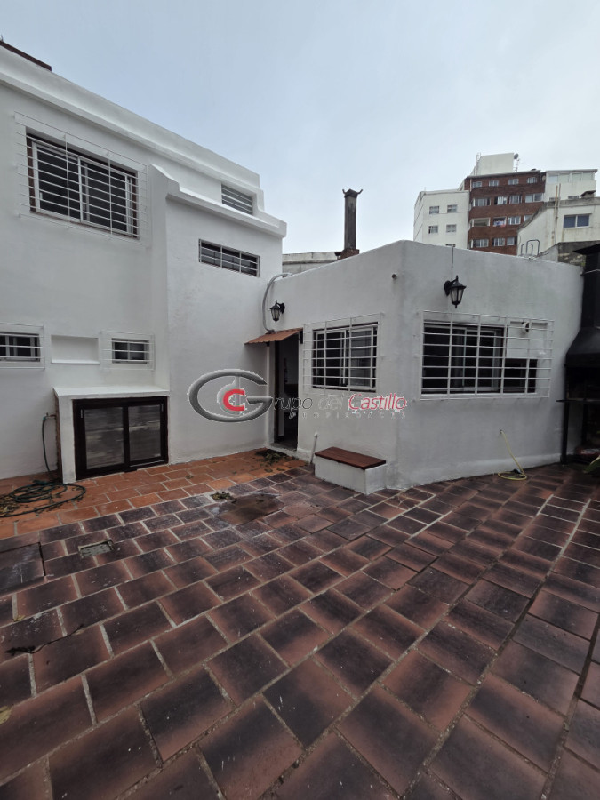 Casa ID.181 - Casa En La Mejor Ubicacion Del Barrio Palermo A Una Cuadra Del Mar