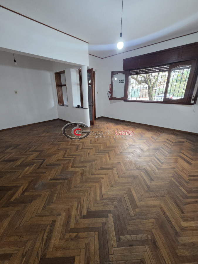 Casa ID.181 - Casa En La Mejor Ubicacion Del Barrio Palermo A Una Cuadra Del Mar