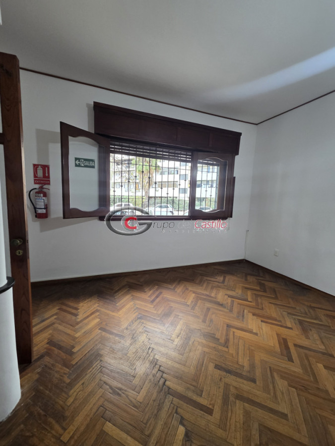 Casa ID.181 - Casa En La Mejor Ubicacion Del Barrio Palermo A Una Cuadra Del Mar