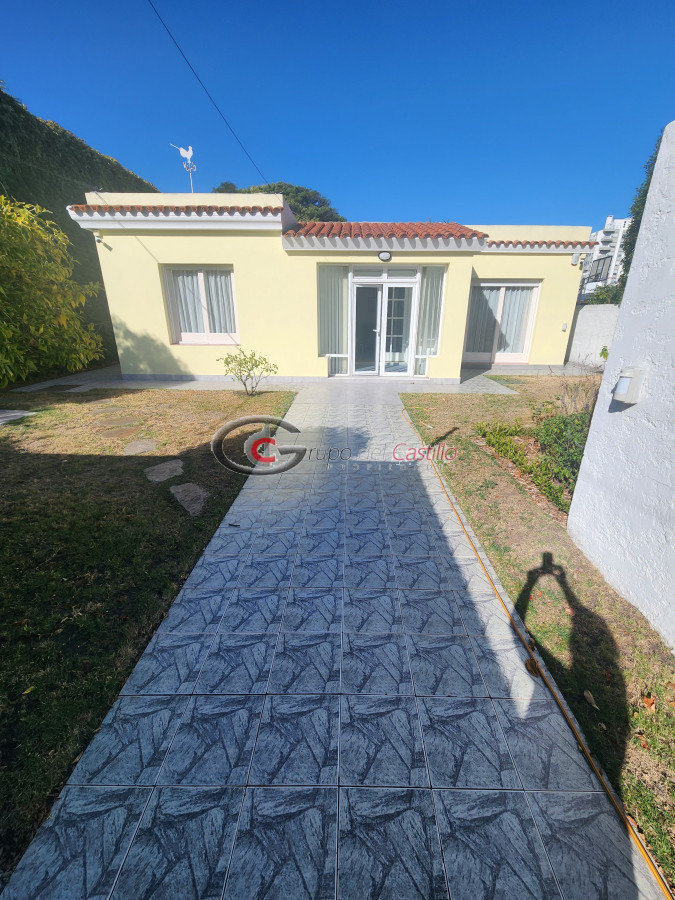 Casa ID.168 - Excelente Casa Punta Gorda Con Barbacoa Y Piscina
