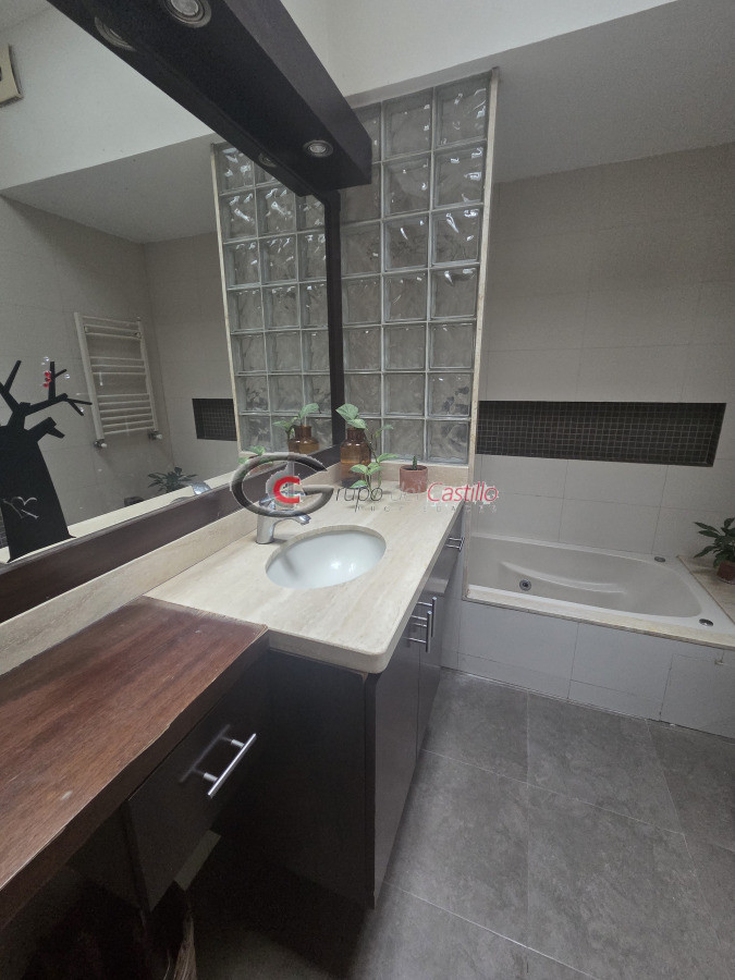Casa ID.177 - EXCELENTE CASA PARA OFICINA U CONSULTORIOS