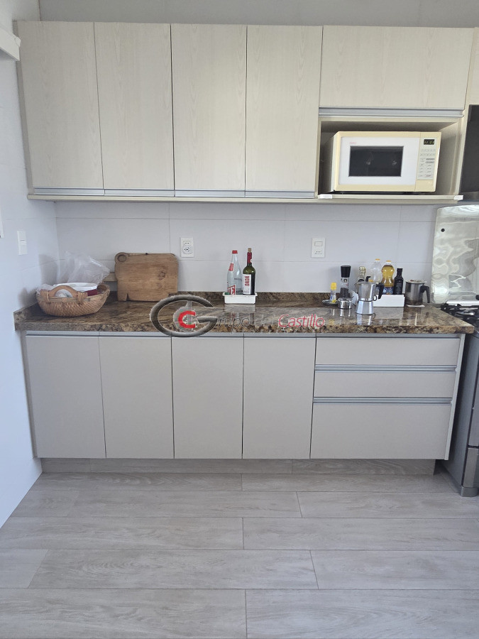 Casa ID.178 - Padron Unico En 2 Plantas En Una Inmejorable Zona De Punta Gorda