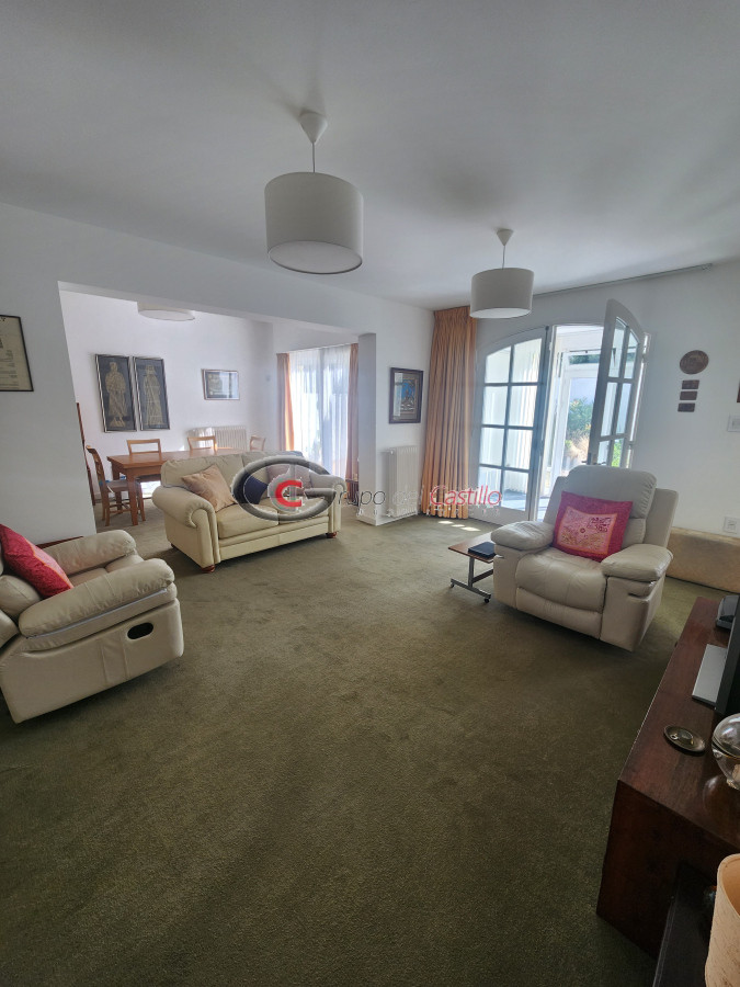 Casa ID.168 - Excelente Casa Punta Gorda Con Barbacoa Y Piscina