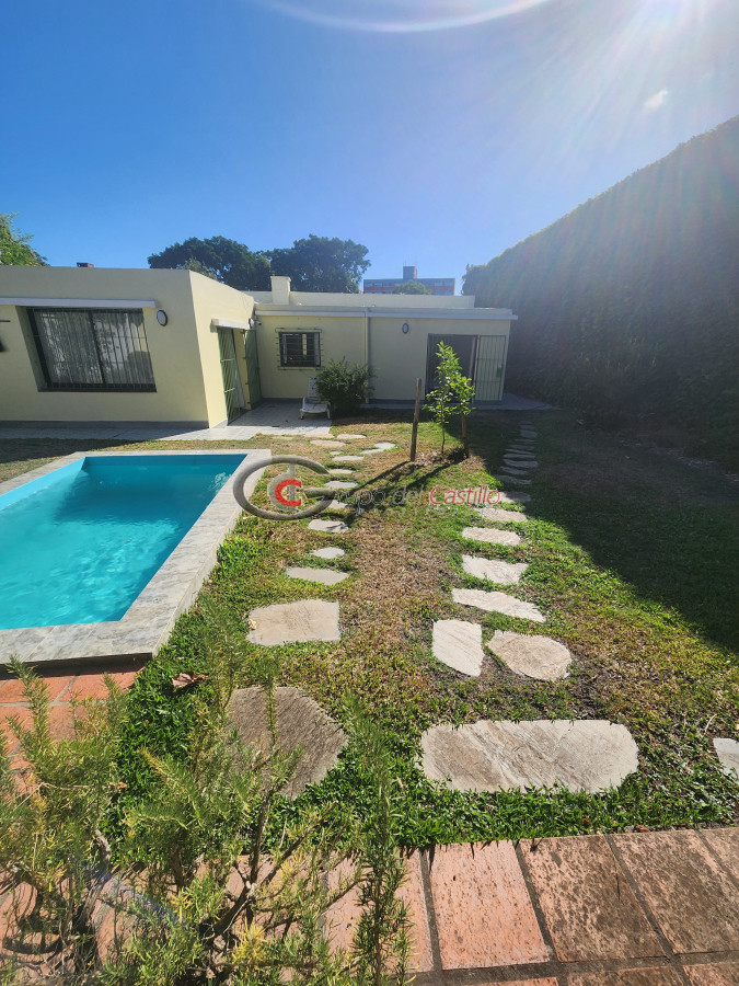 Casa ID.168 - Excelente Casa Punta Gorda Con Barbacoa Y Piscina