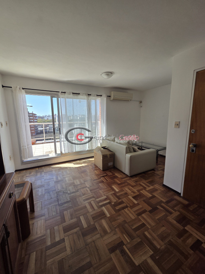 Apartamento ID.179 - EXCELENTE PENTHOUSE A PASOS DEL CLUB DE GOLF Y SHOPPING DE PUNTA CARRETAS