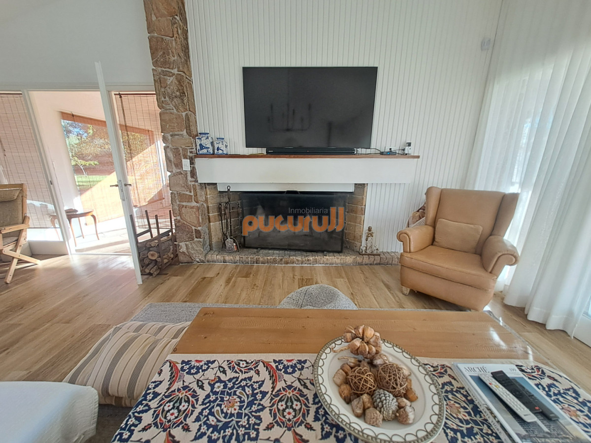 Casa ID.2908 - Lindísima Casa Reciclada - Zona Golf