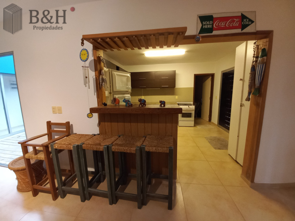 Casa ID.7053 - Lindisima Casa en El Tesoro 3 dormitorios parrilla