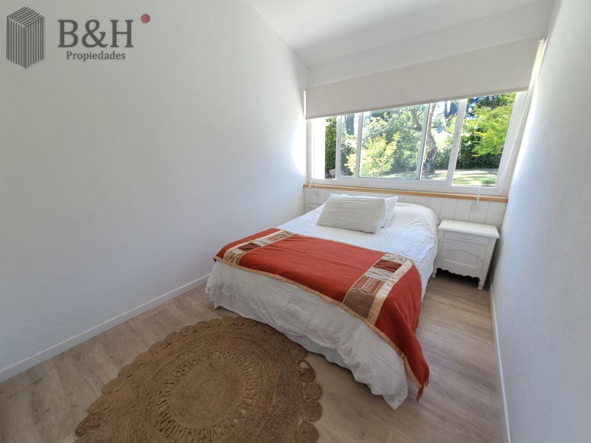 Casa ID.7307 - Lindísima Casa Reciclada - Zona Golf