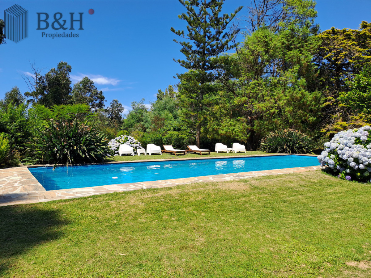 Casa ID.7307 - Lindísima Casa Reciclada - Zona Golf