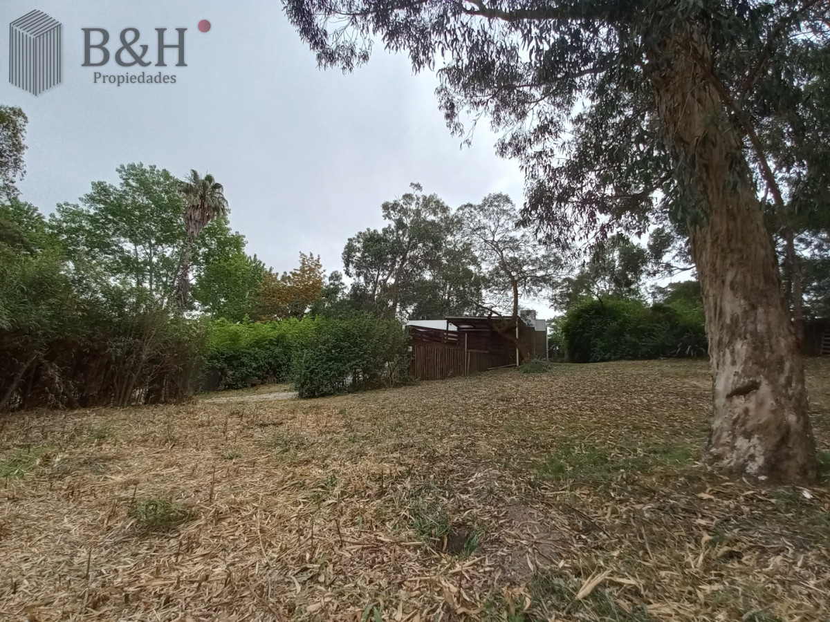 Casa ID.7053 - Lindisima Casa en El Tesoro 3 dormitorios parrilla