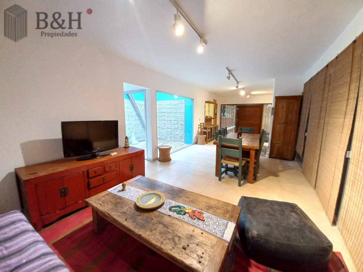 Casa ID.7053 - Lindisima Casa en El Tesoro 3 dormitorios parrilla