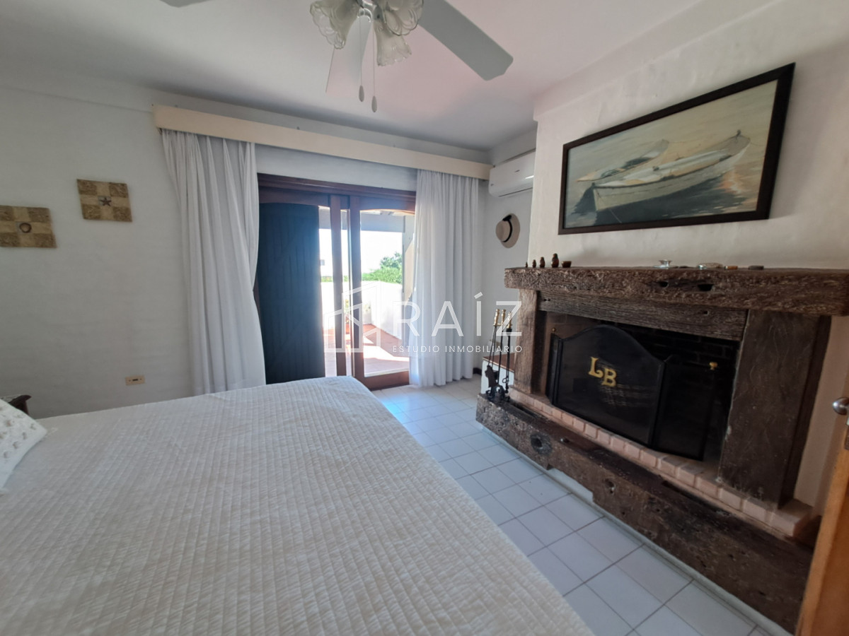 Casa ID.12255 - VENTA CASA 6 DORMITORIOS SOLANAS
