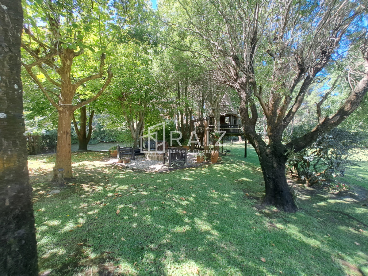 Casa ID.12255 - VENTA CASA 6 DORMITORIOS SOLANAS