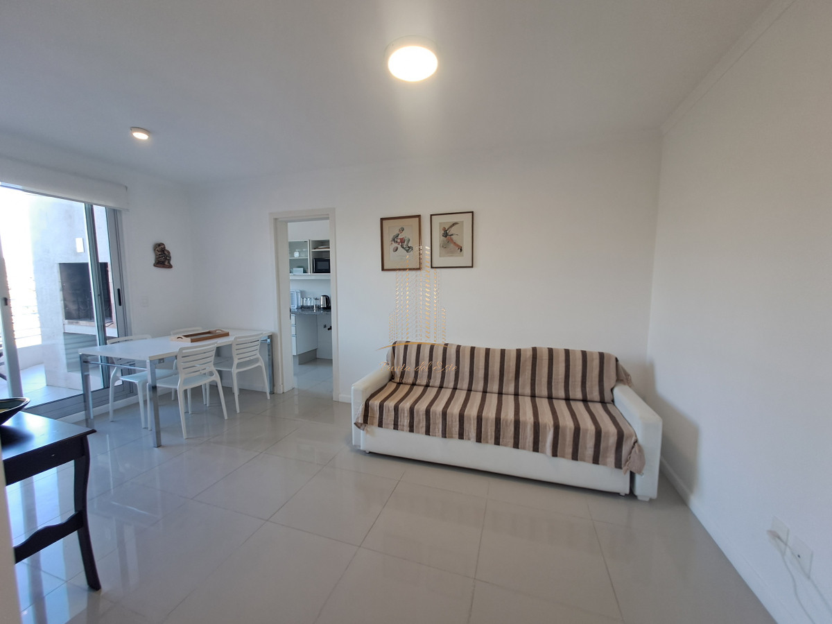 Apartamento ID.899 - Apartamento en venta en Punta del Este
