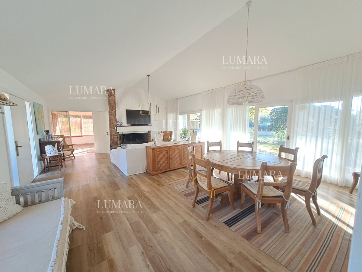 Casa ID.3453 - Lindísima Casa Reciclada - Zona Golf