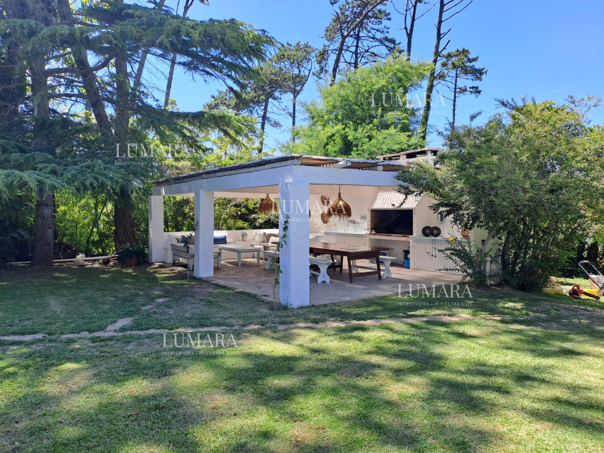 Casa ID.3453 - Lindísima Casa Reciclada - Zona Golf