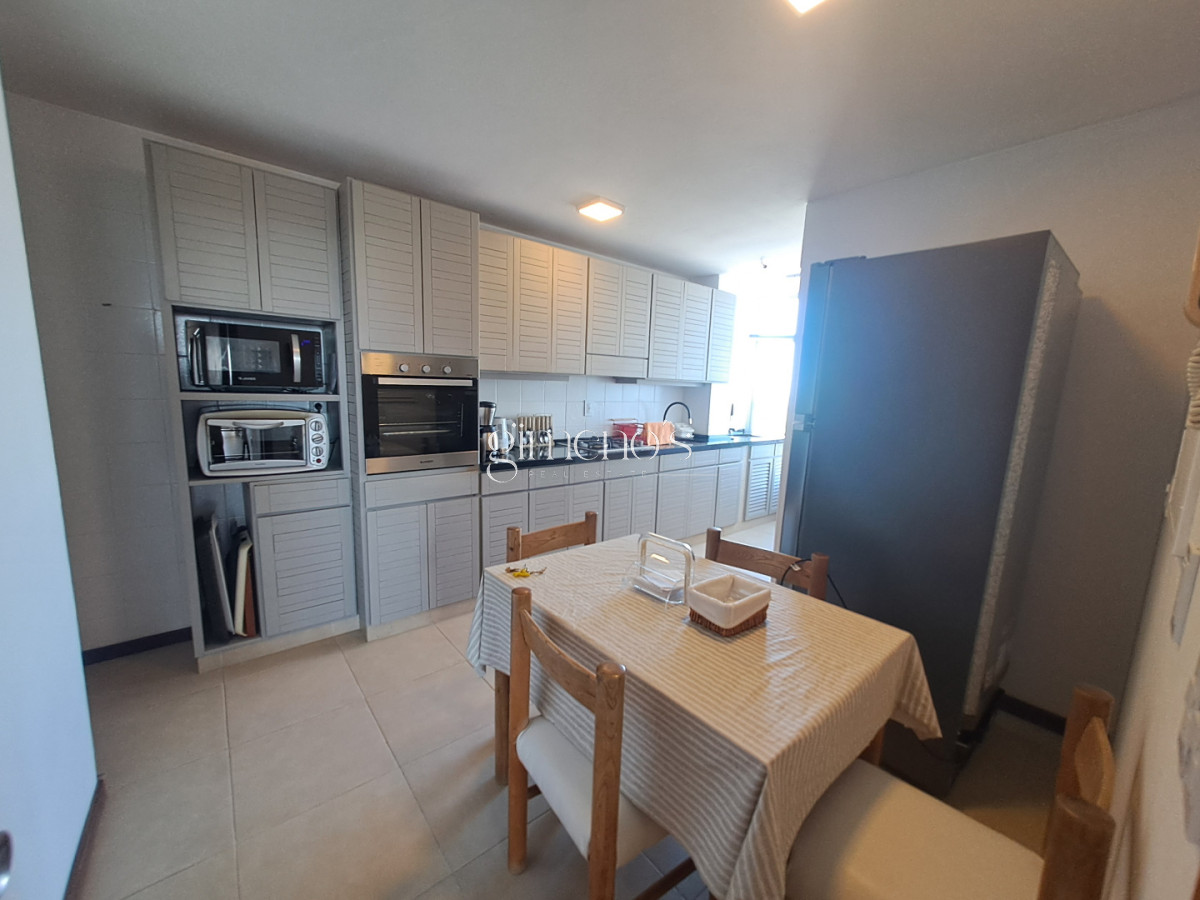 Apartamento ID.1192 - EDIFICIO DORMAR - Depto de 5 Ambientes 