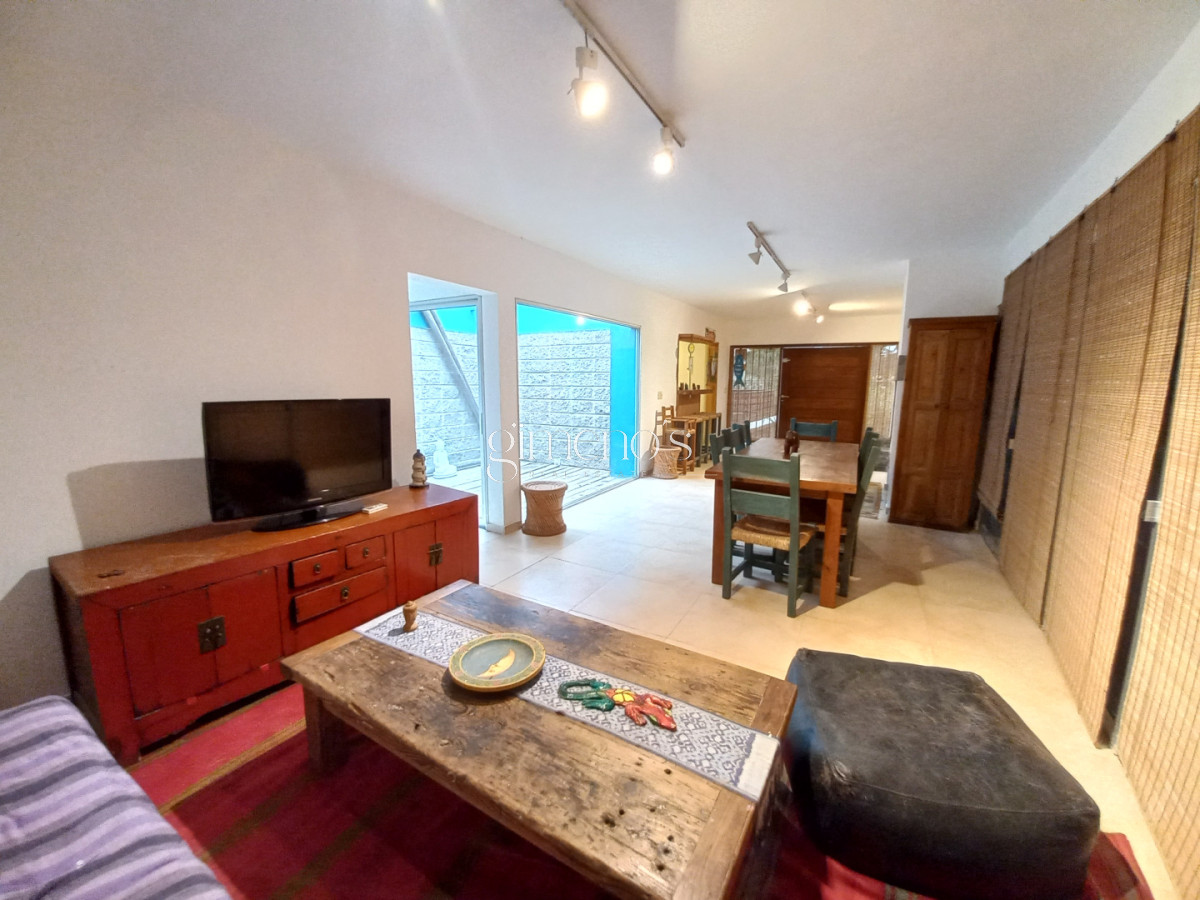 Casa ID.1455 - Lindisima Casa en El Tesoro Alquiler Anual 3 dormitorios - La Barra 