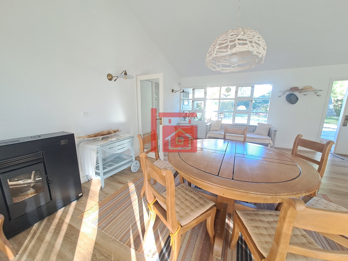 Casa ID.791 - Lindísima Casa Reciclada - Zona Golf