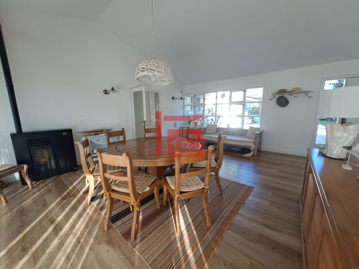 Casa ID.791 - Lindísima Casa Reciclada - Zona Golf