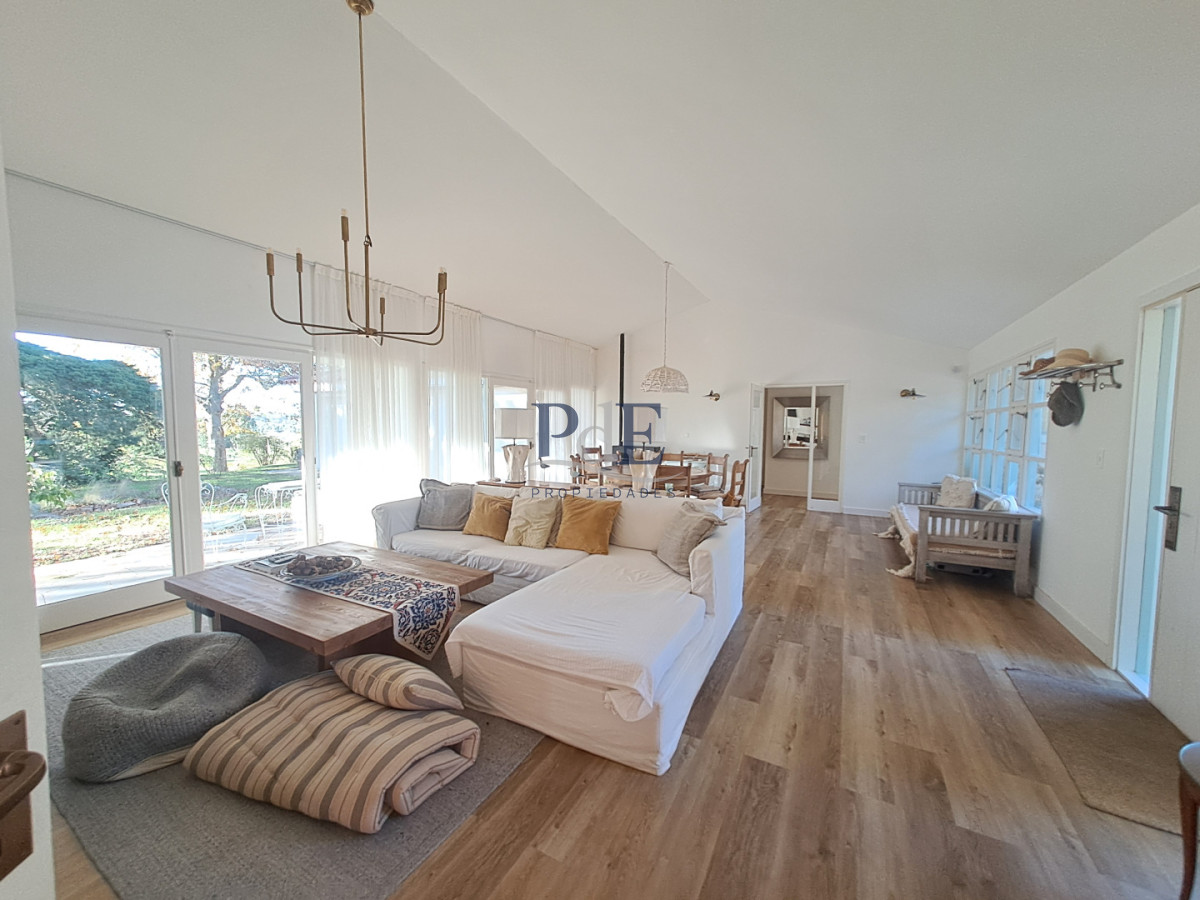 Lindísima Casa Reciclada - Zona Golf - Imagen 3