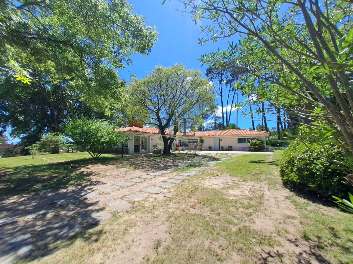 Lindísima Casa Reciclada - Zona Golf - Imagen 29