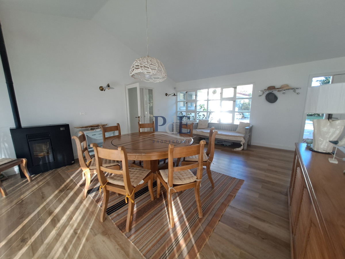 Lindísima Casa Reciclada - Zona Golf - Imagen 9