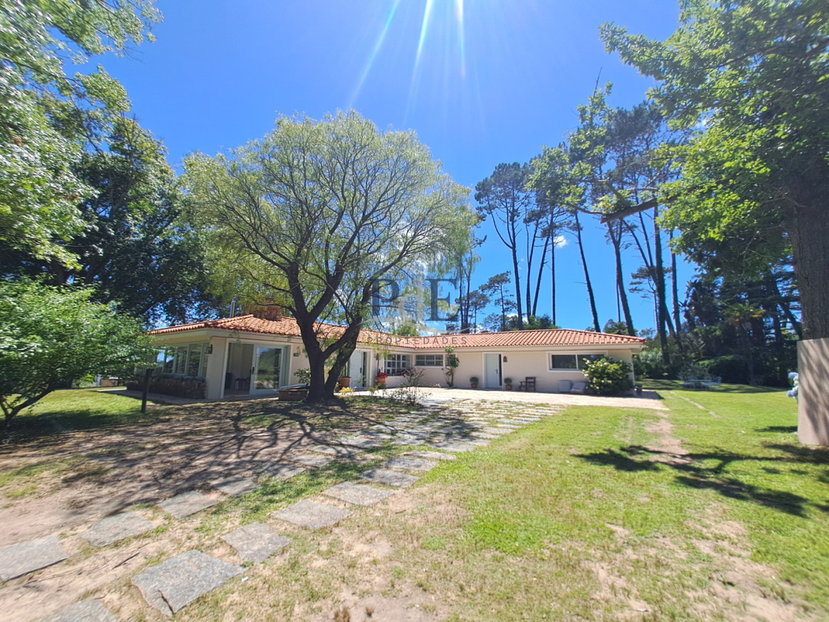 Lindísima Casa Reciclada - Zona Golf - Imagen 32