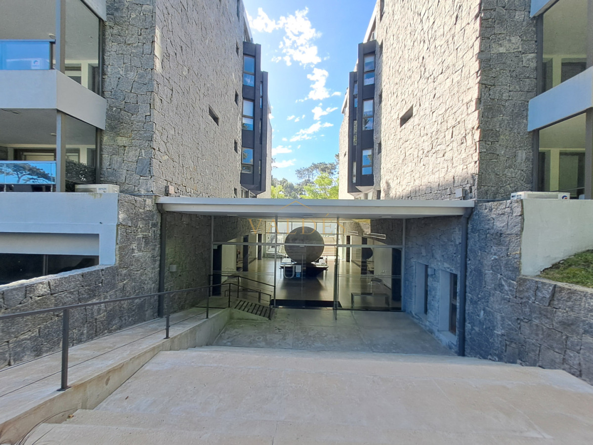 Apartamento ID.5229 - Edificio UNIQUE - Venta Depto 3 Ambientes 