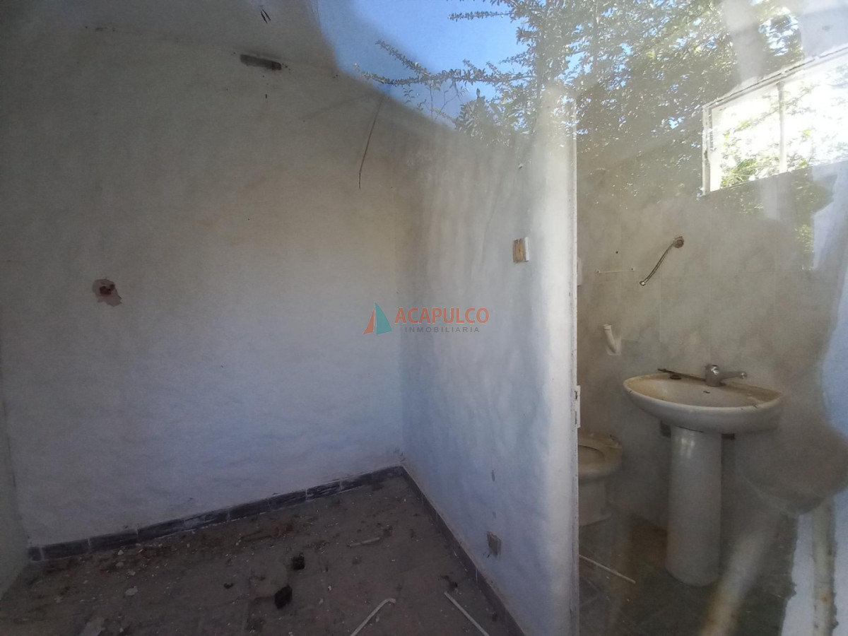 Casa ID.6483 - Casa en venta Calle Russeau Punta del Este