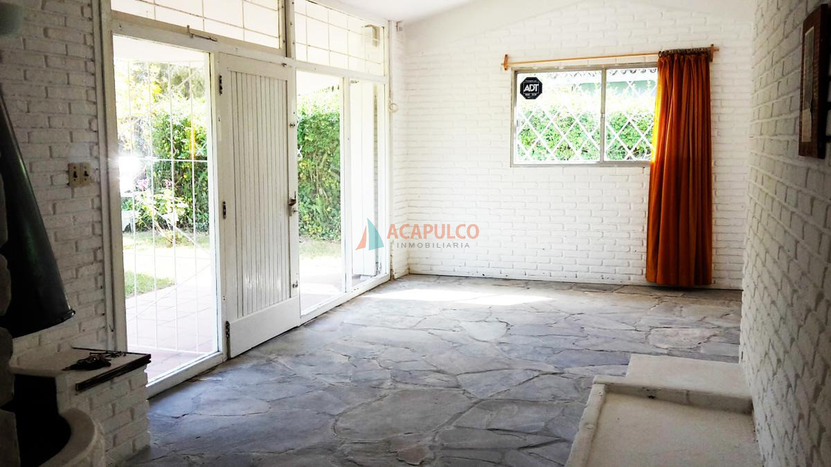 Casa ID.6483 - Casa en venta Calle Russeau Punta del Este