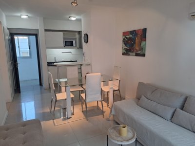 Departamento en venta 1 dormitorio balcón garage terraza piscina 