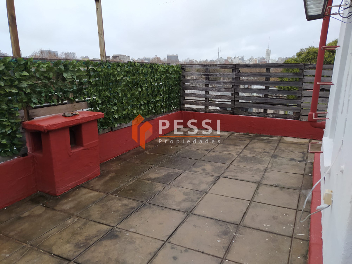 Apartamento ID.2105 - Alquiler monoambiente con gran terraza y cocina definida en Aguada