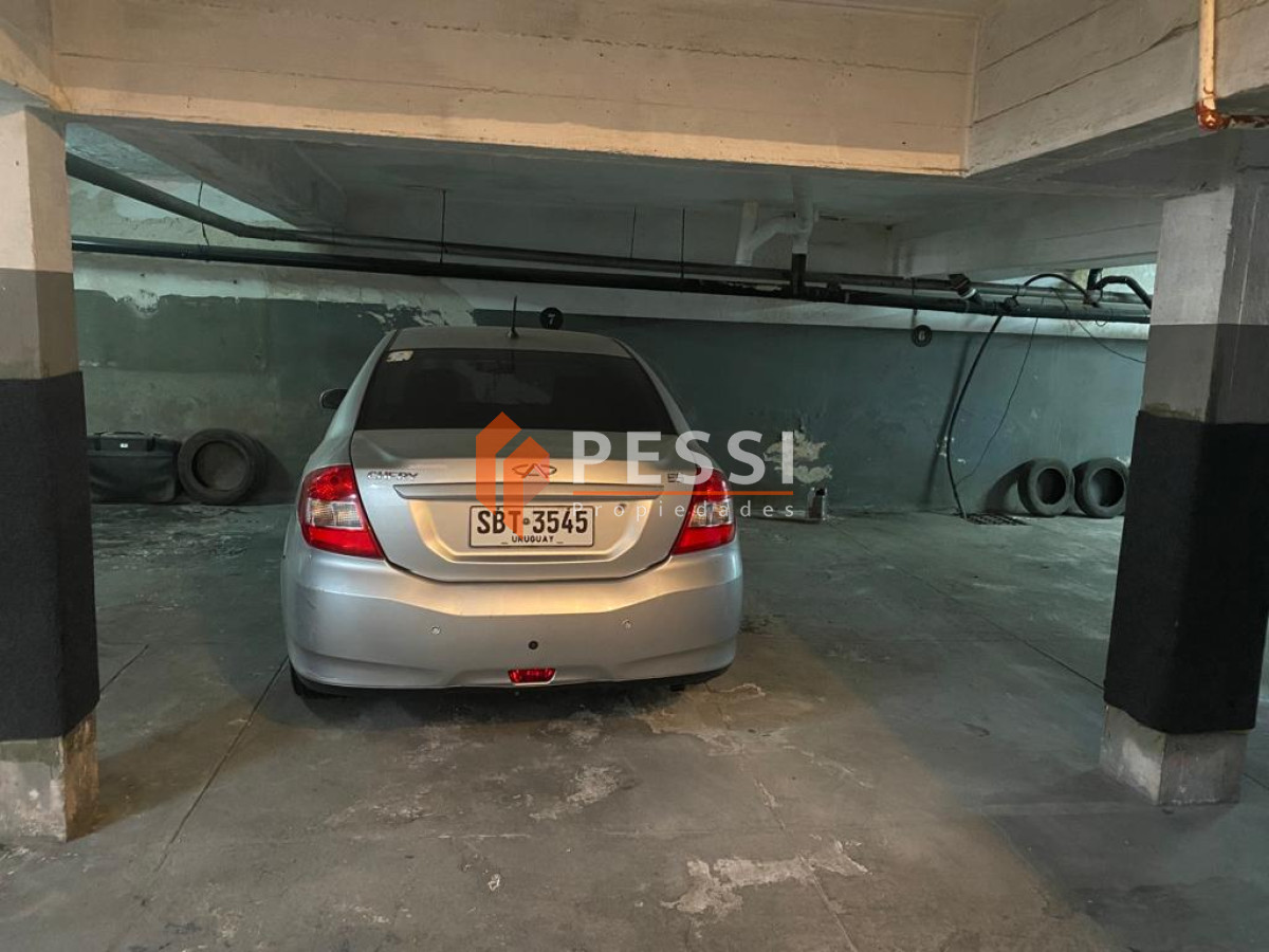 Apartamento ID.2242 - Venta apartamento 3 domitorios y garage en Pocitos