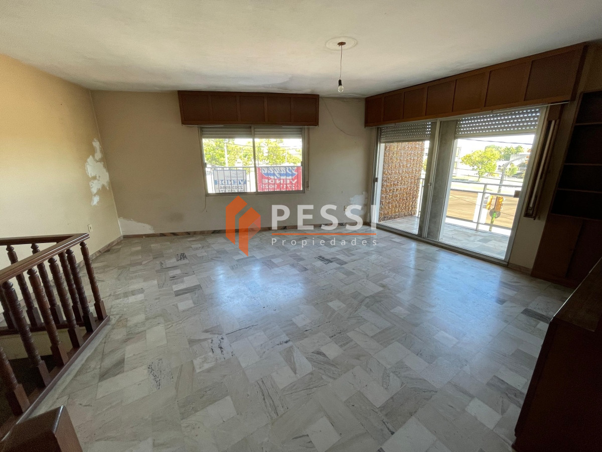 Apartamento ID.2155/Venta-apartamento-1-dormitorio-a-estrenar- - Venta casa de 3 dormitorios, terraza, barbacoa y garage 
