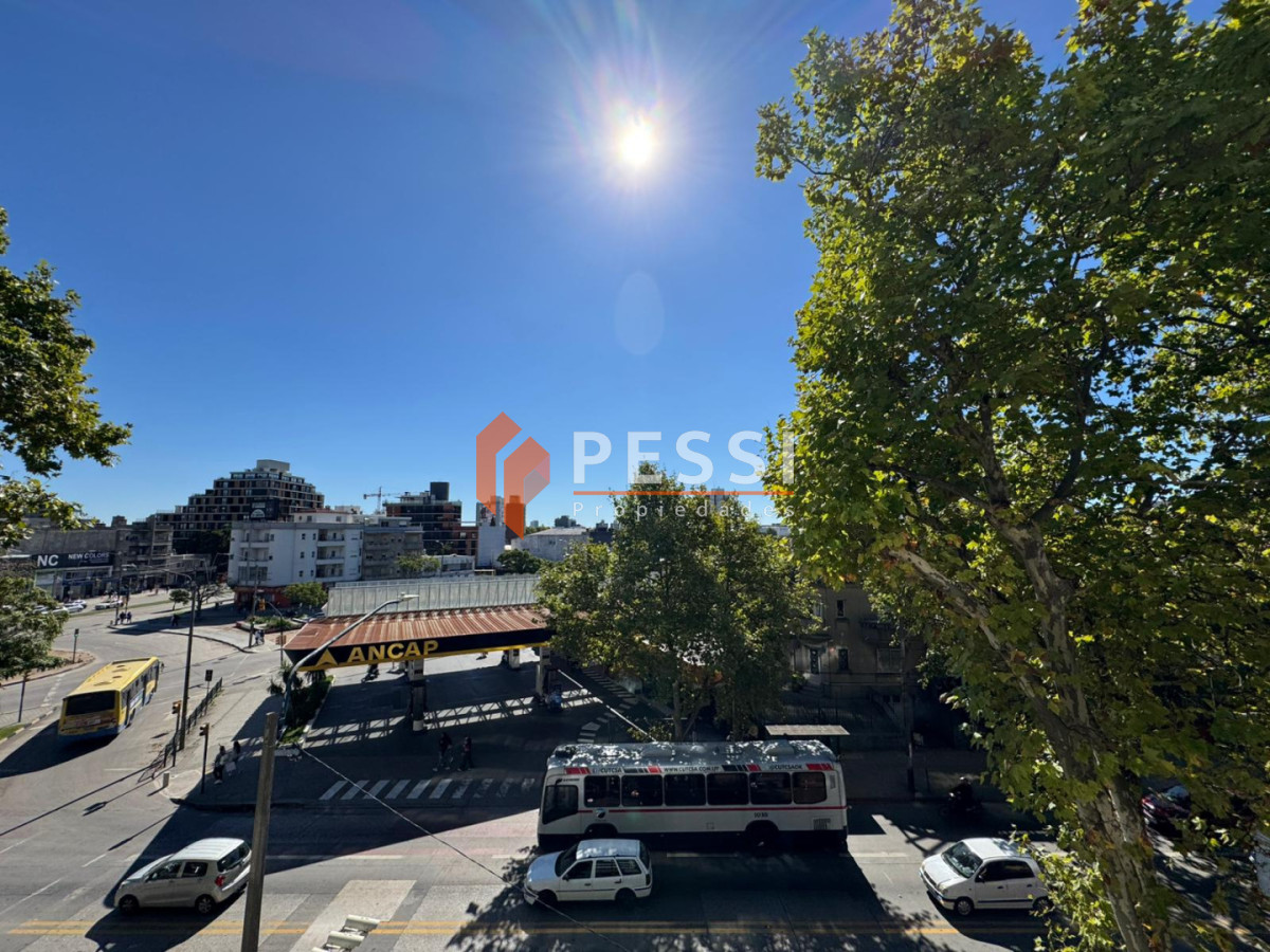 Apartamento ID.2549/Alquiler-apartamento-1-dormitorio-con-terraza-a-estrenar-en-La-Blanqueada.- - Alquiler apartamento 1 dormitorio con terraza a estrenar en La Blanqueada. 