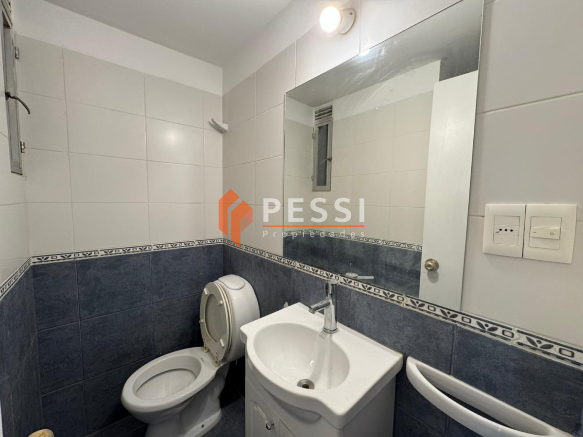 Apartamento ID.1137 - Alquiler apartamento 2 dormitorios con balcón en Punta Carretas 