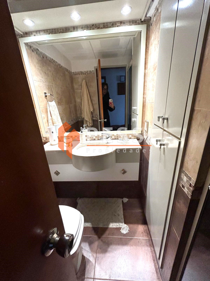 Apartamento ID.2379/Venta-apartamento-2-dormitorios-y-garage-en-pocitos - Venta apartamento 2 dormitorios y garage en pocitos