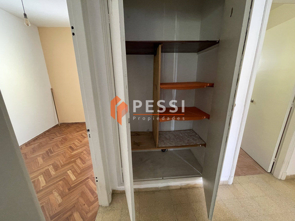 Apartamento ID.2391/Alquiler-apartamento-3-dormitorios-en-Pocitos- - Alquiler apartamento 3 dormitorios en Pocitos 