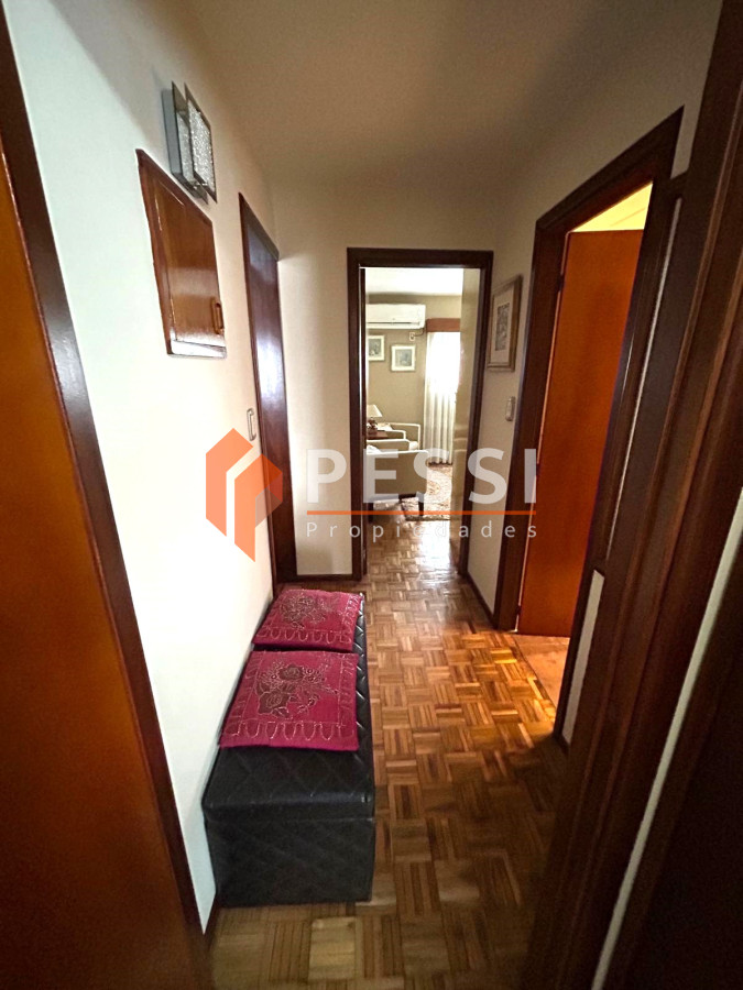 Apartamento ID.2379/Venta-apartamento-2-dormitorios-y-garage-en-pocitos - Venta apartamento 2 dormitorios y garage en pocitos