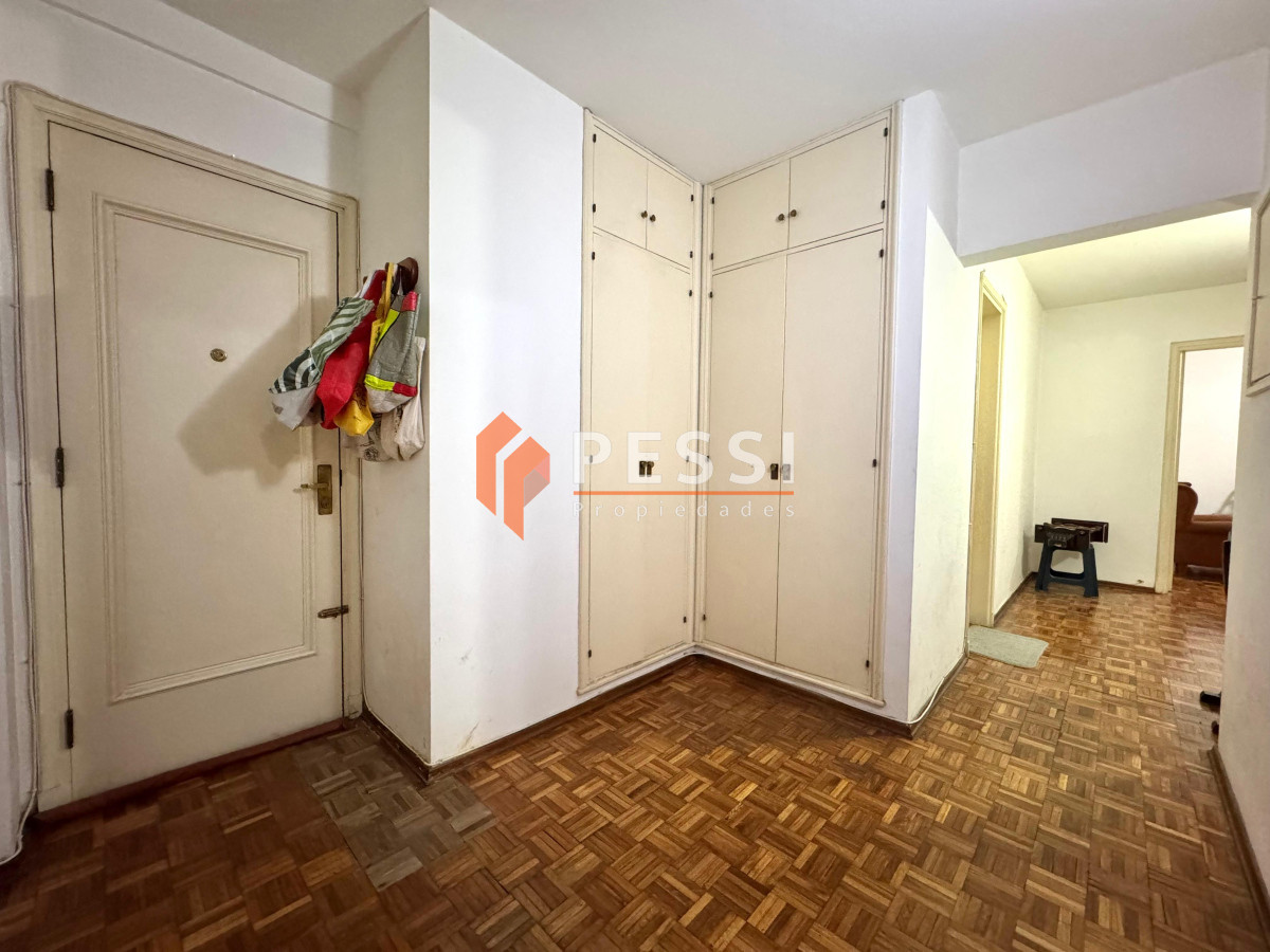 Apartamento ID.2464/Venta-apartamento-2-dormitorios-y-garage-en-Centro - Venta apartamento 2 dormitorios y garage en Centro