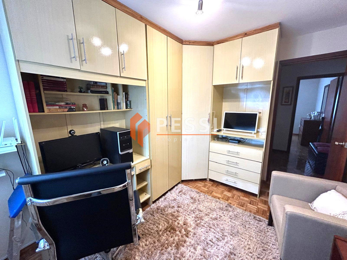 Apartamento ID.2379/Venta-apartamento-2-dormitorios-y-garage-en-pocitos - Venta apartamento 2 dormitorios y garage en pocitos