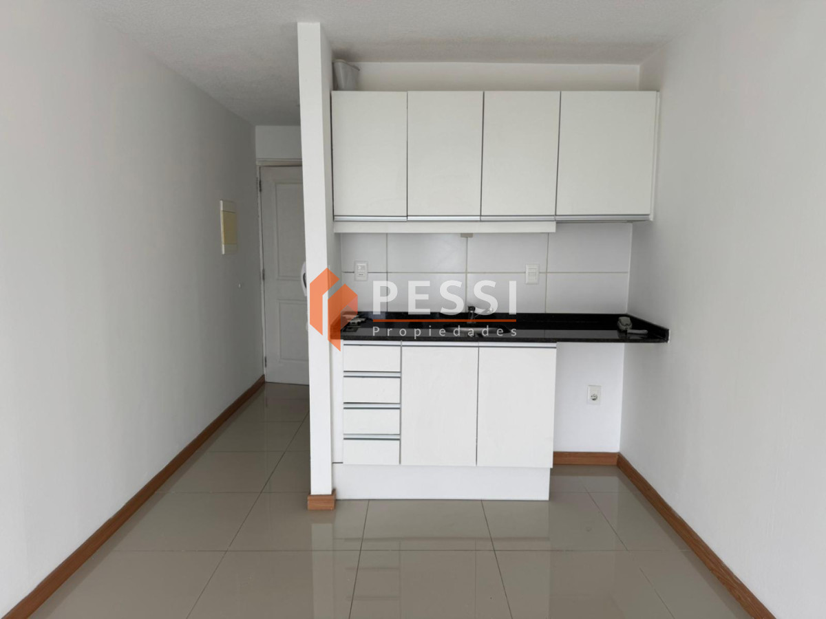 Apartamento ID.1130/Alquiler-monoambiente-en-Tres-Cruces - Alquiler monoambiente en Tres Cruces