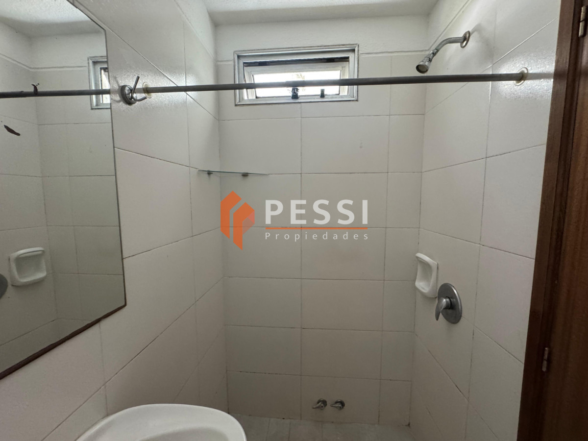 Apartamento ID.1435 - Apartamento en alquiler Parque Rodó 2 dormitorios