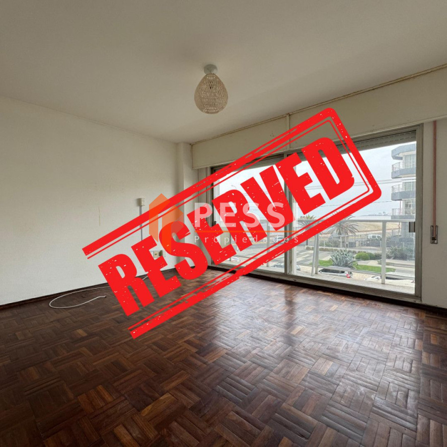 Apartamento ID.1438 - Venta apartamento 2 dormitorios con vista a la rambla y garage en Malvin 