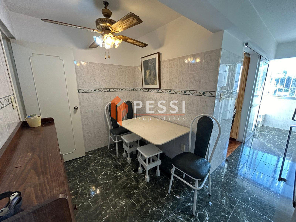 Apartamento ID.2434/Venta-apartamento-3-dormitorios-y-garage-en-Pocitos - Venta apartamento 3 dormitorios y garage en Pocitos