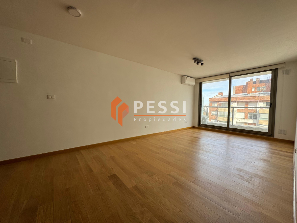 Apartamento ID.2468/Alquiler-apartamento-1-dormitorio-en-Punta-Carretas. - Alquiler apartamento 1 dormitorio en Punta Carretas.