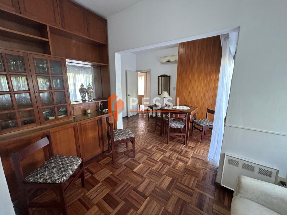 Apartamento ID.2435/Venta-casa-PH-de-altos-en-Pocitos - Venta casa PH de altos en Pocitos
