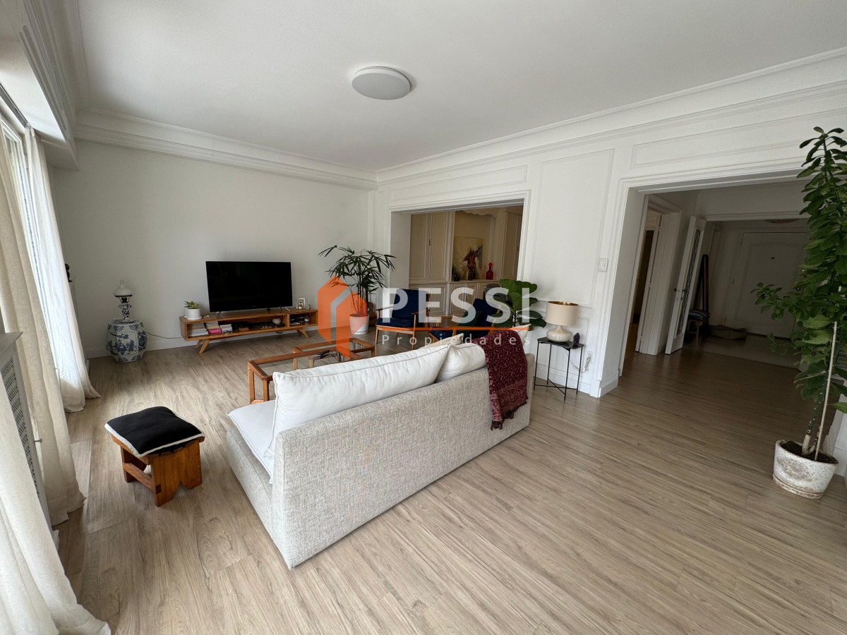 Apartamento ID.1468/Venta-apartamento-4-dormitorios-y-escritorio-en-Cordón - Venta apartamento 4 dormitorios y escritorio en Cordón